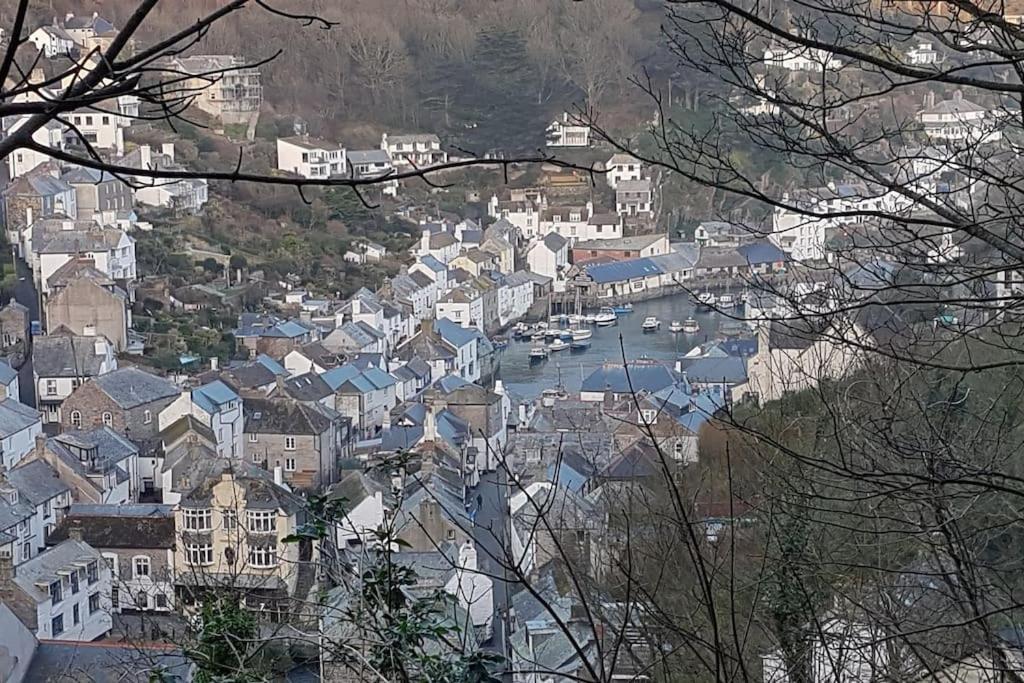 Bijou Coastal Apartment In Polperro With Hot Tub Onsite Parking Downhill Walk To Village Bagian luar foto